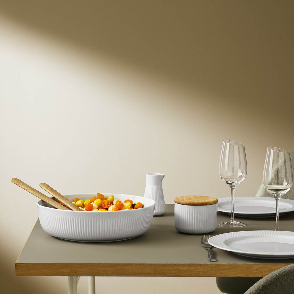 Legio Nova Salladskålar 2 L + 3,3 L 2 delar Vit