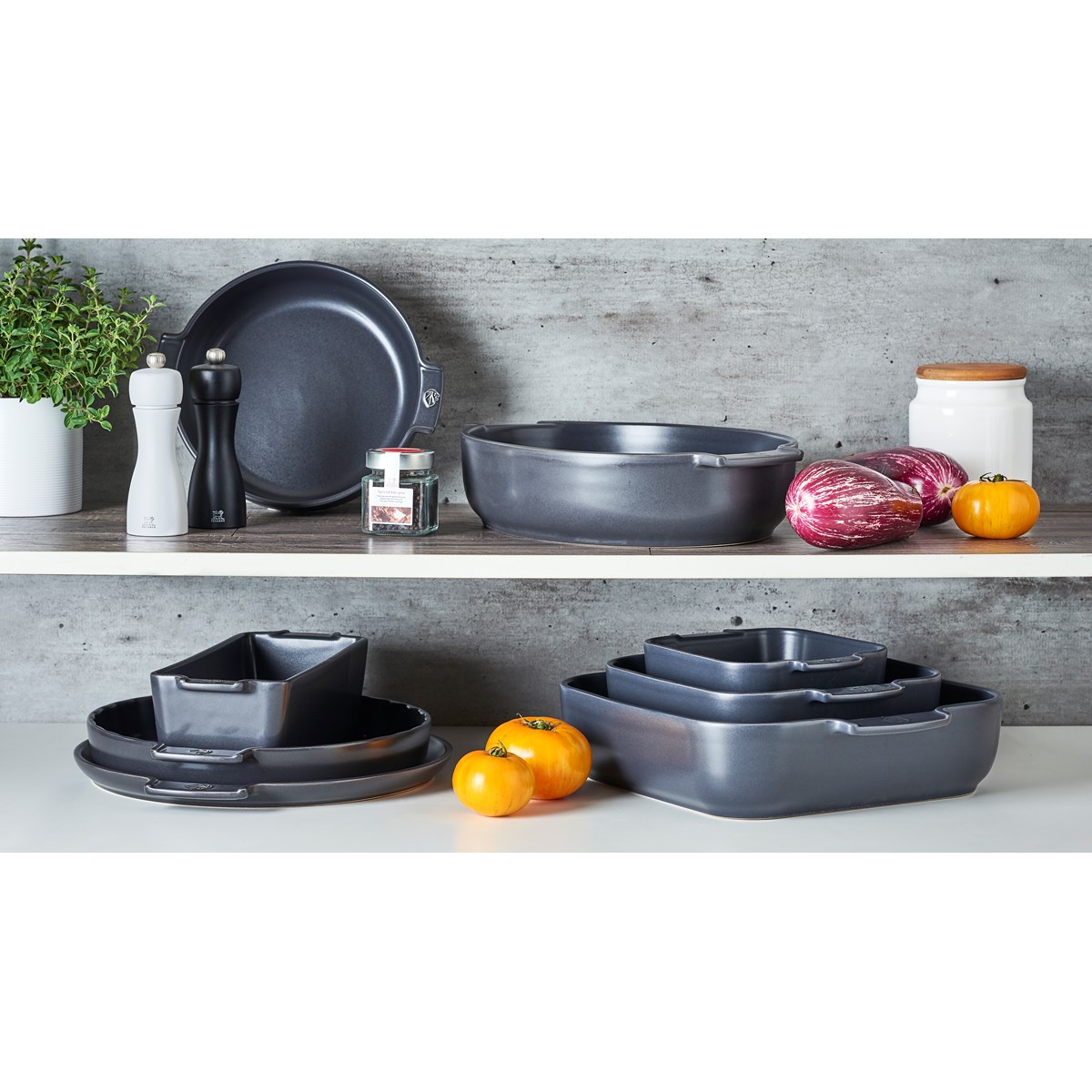 Appolia Ugnsform 32x22 cm Svart