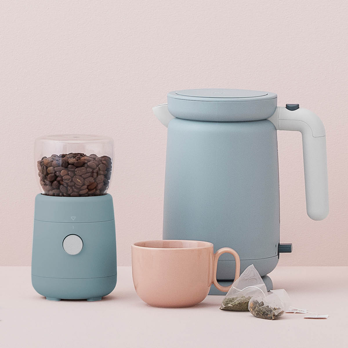 Foodie Vattenkokare 1 L Ljusbl&aring;