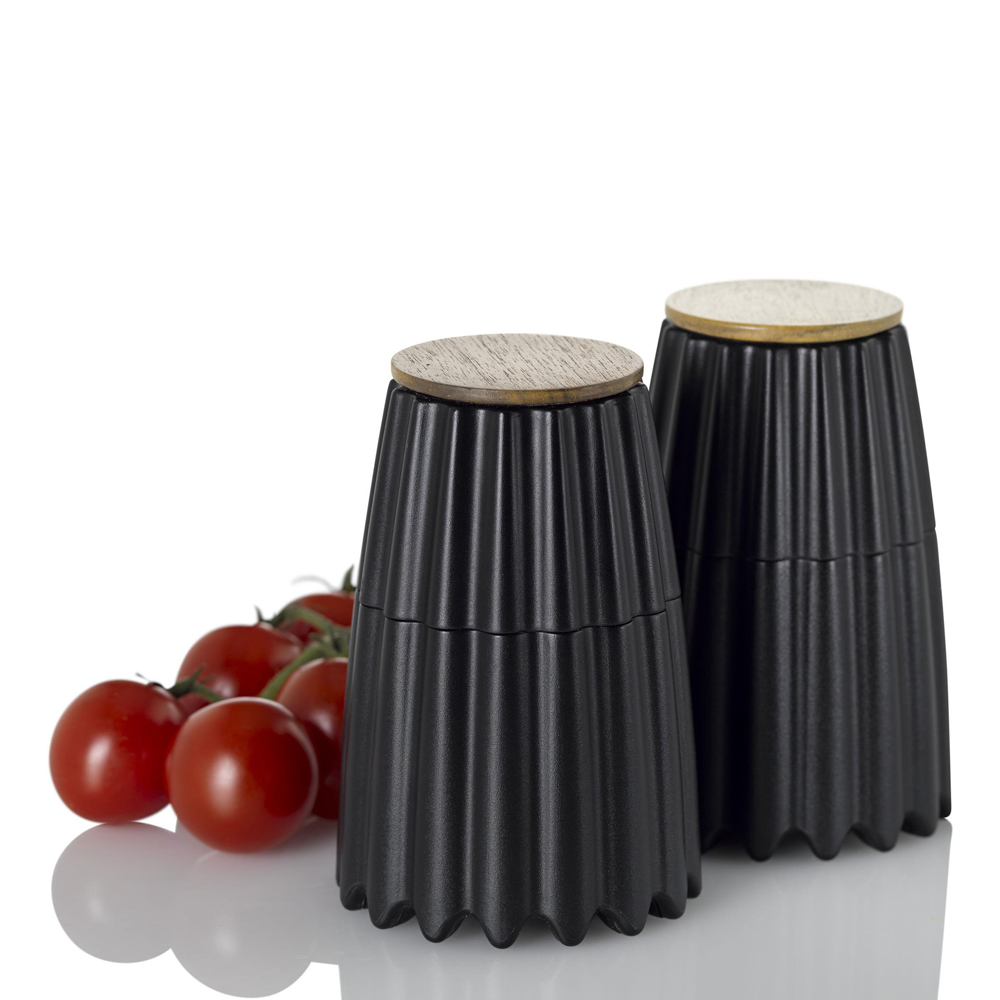 MagTwo Kryddkvarn 7x20 cm Svart