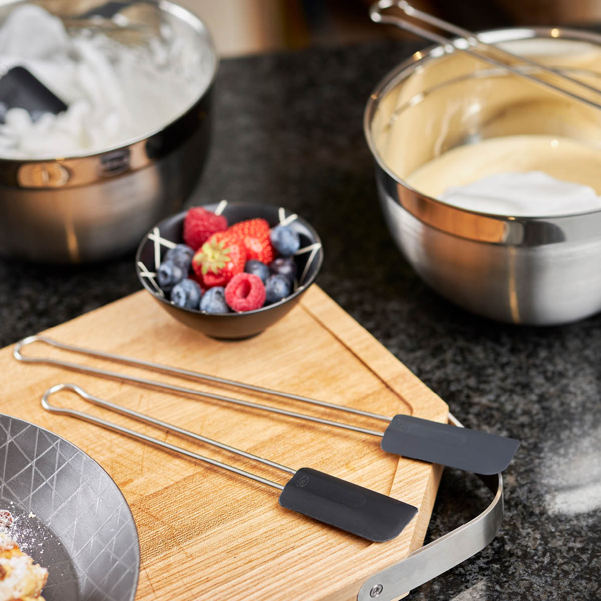 Slickepott smal 26 cm Svart