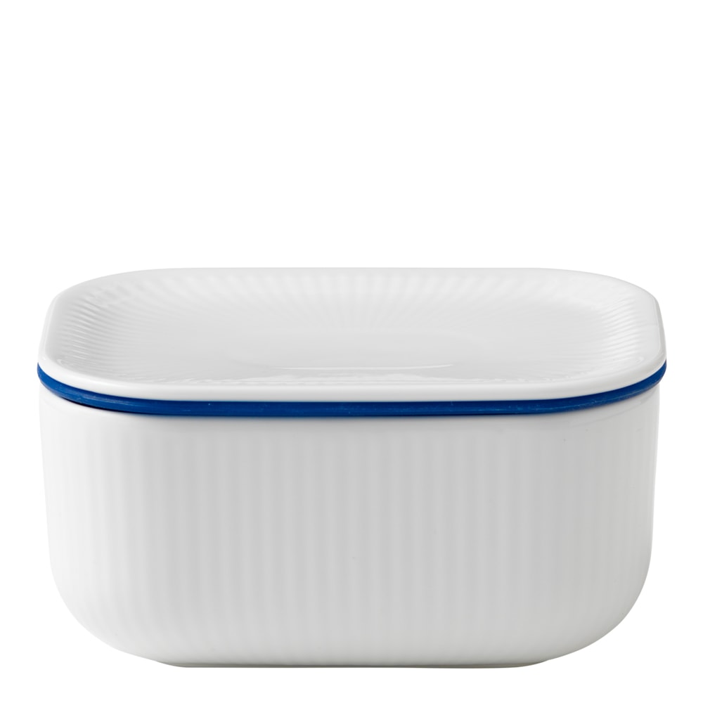 White Fluted Smörask med lock 42 cl