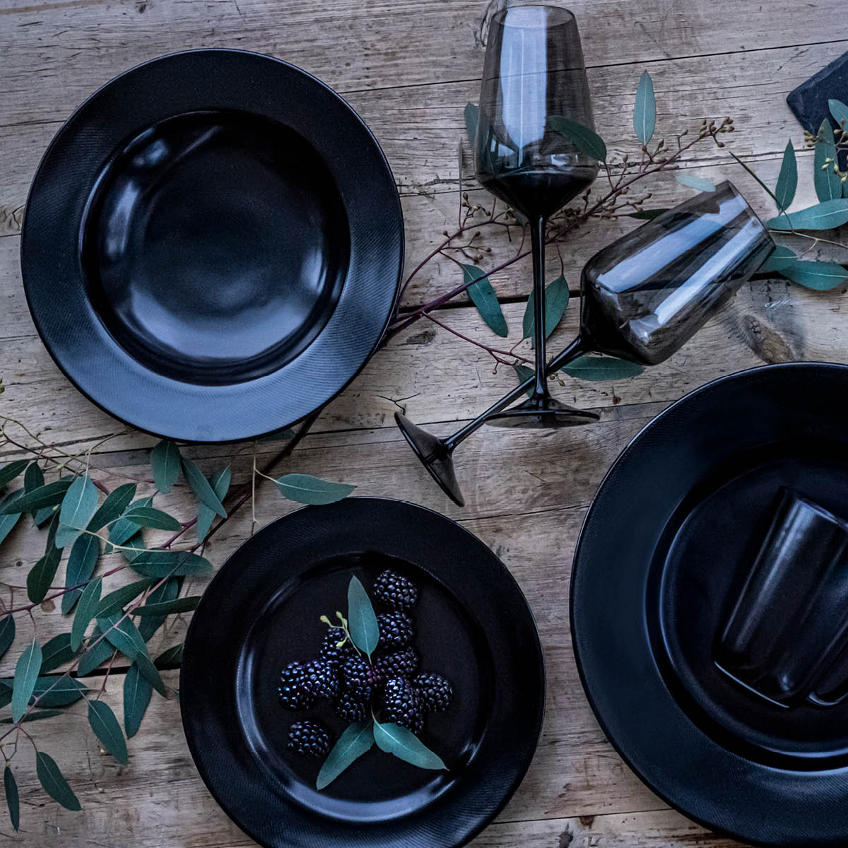 Noir Djup tallrik 23 cm Svart