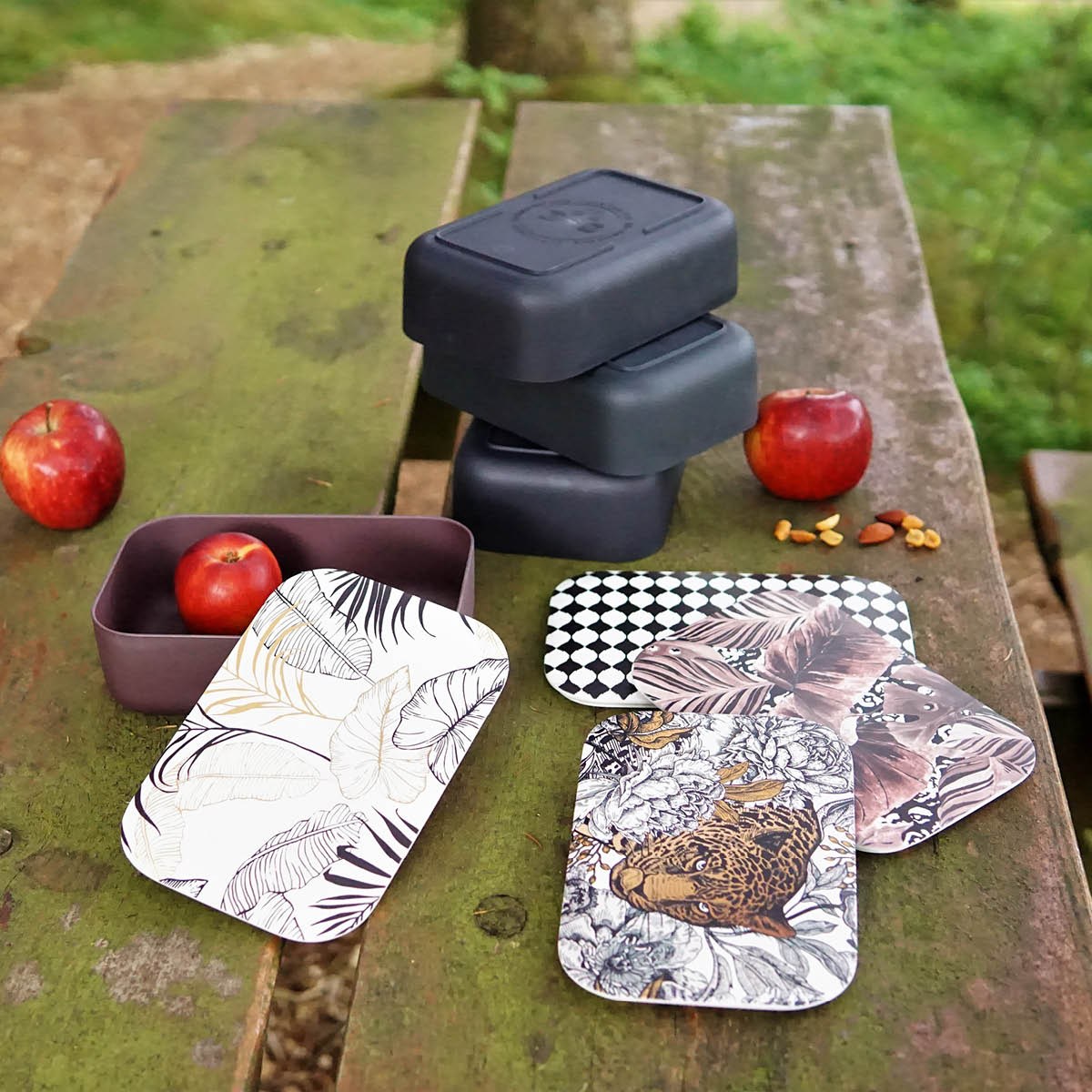 Outdoor Matlåda 0,7L Svart/Beige/Guld