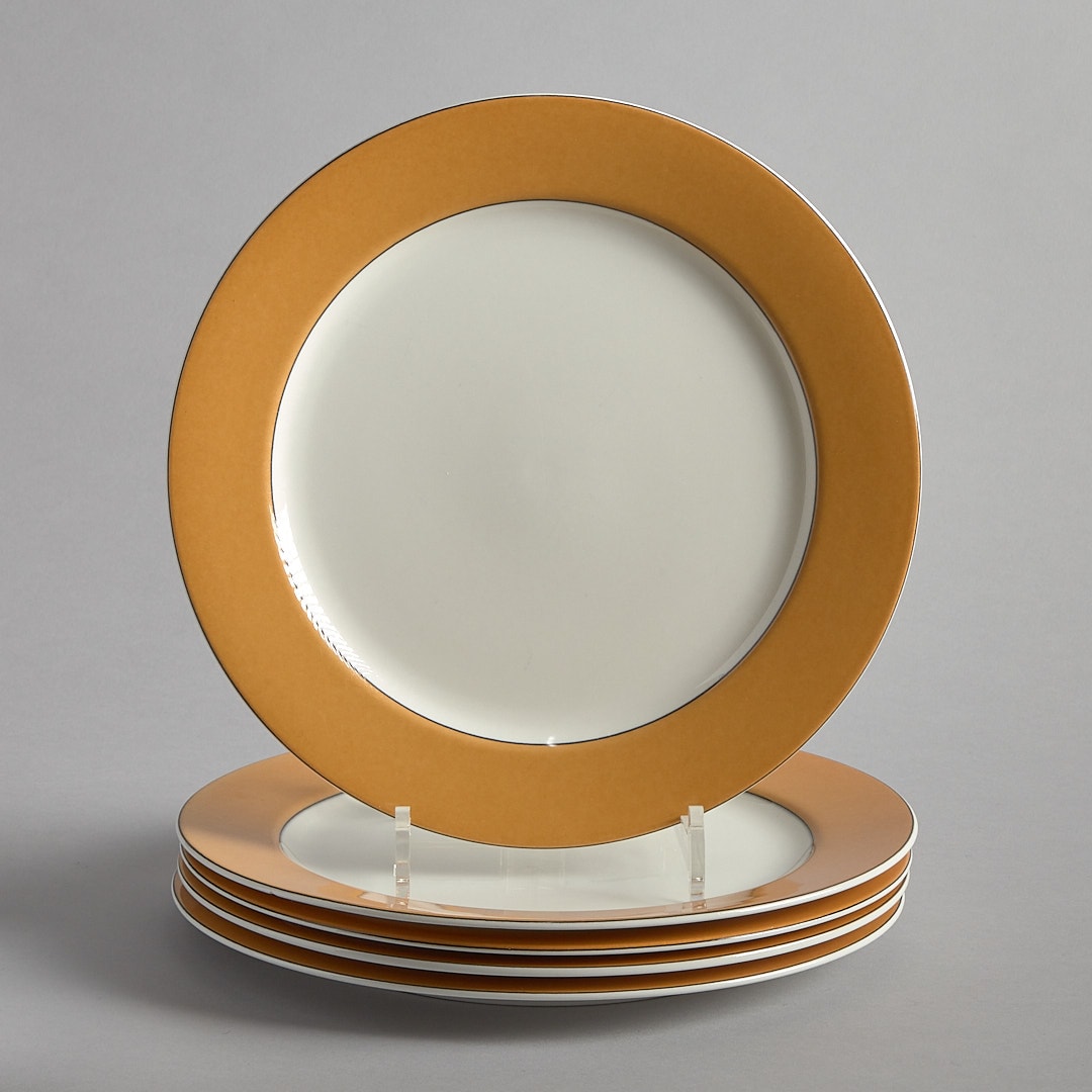 "PLUS" 5 st mattallrikar med gul kant