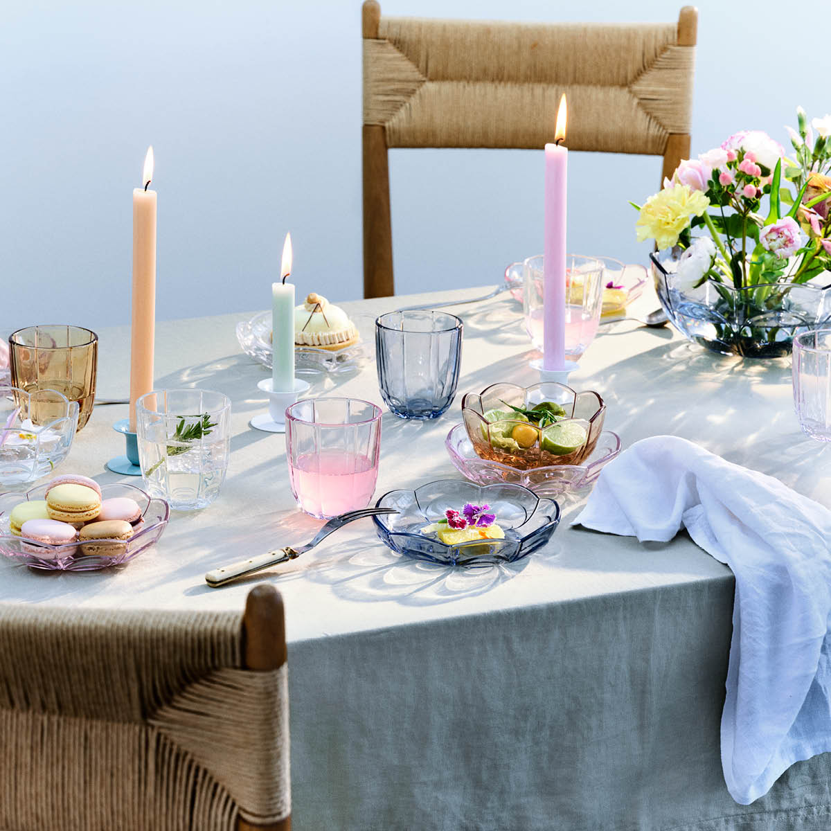 Lily Skål 23 cm Blue Iris