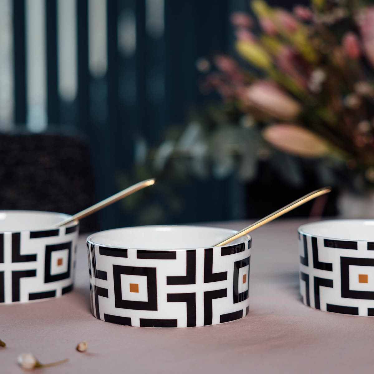 DECO Black Skål 50 cl