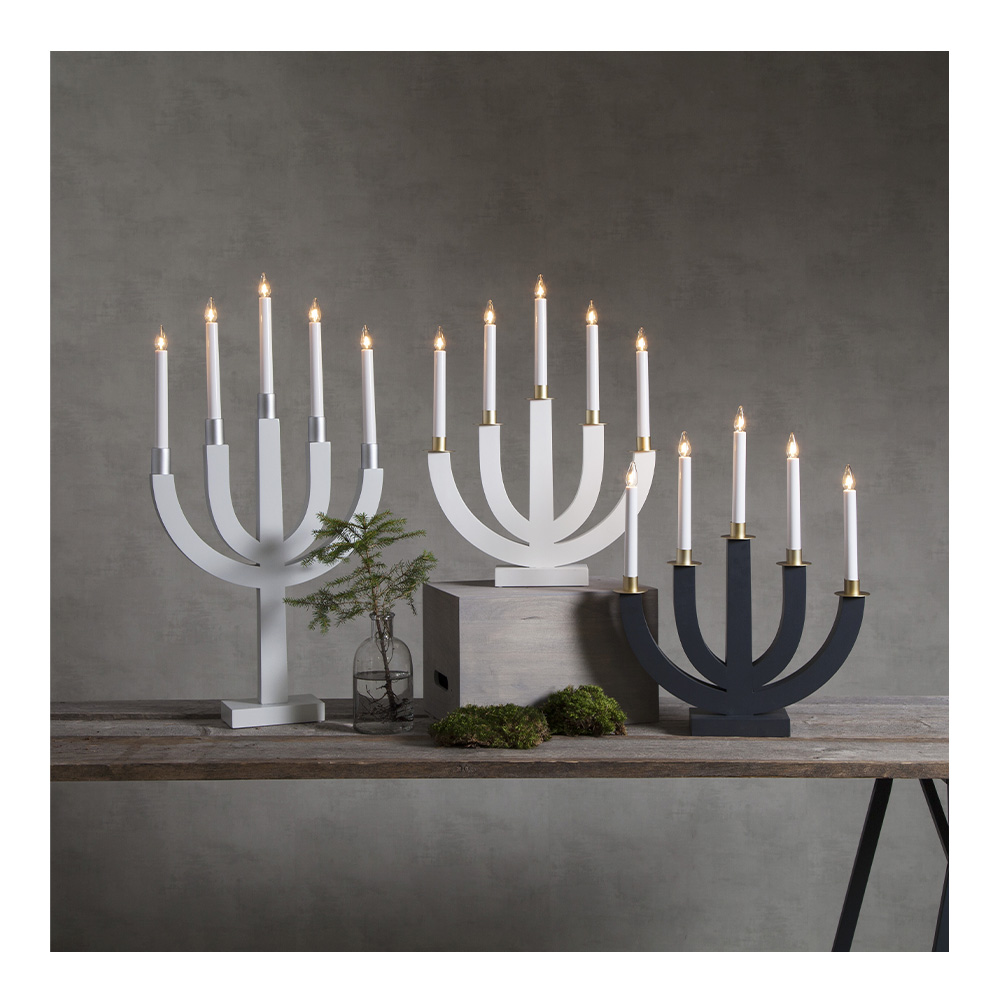 Elias Adventsljusstake 67 cm Ljusgrå