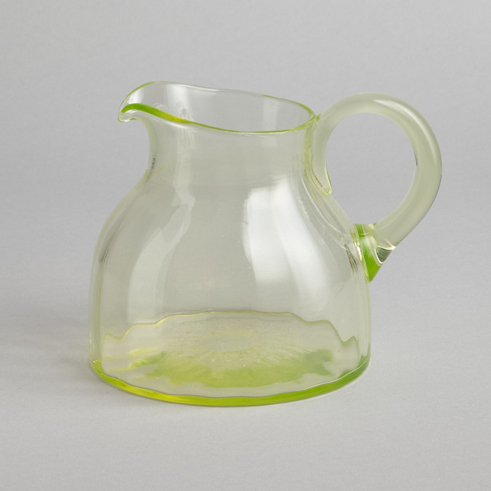 Kanna i Gult Tonat Glas