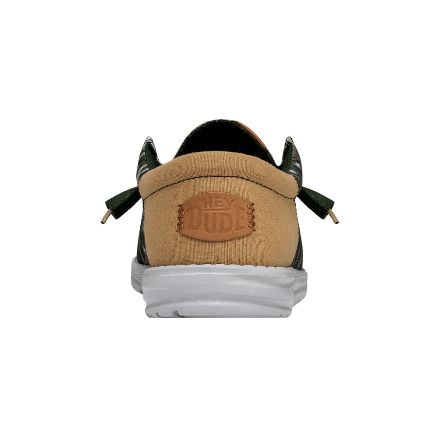 Wally Funk Oasis - Green