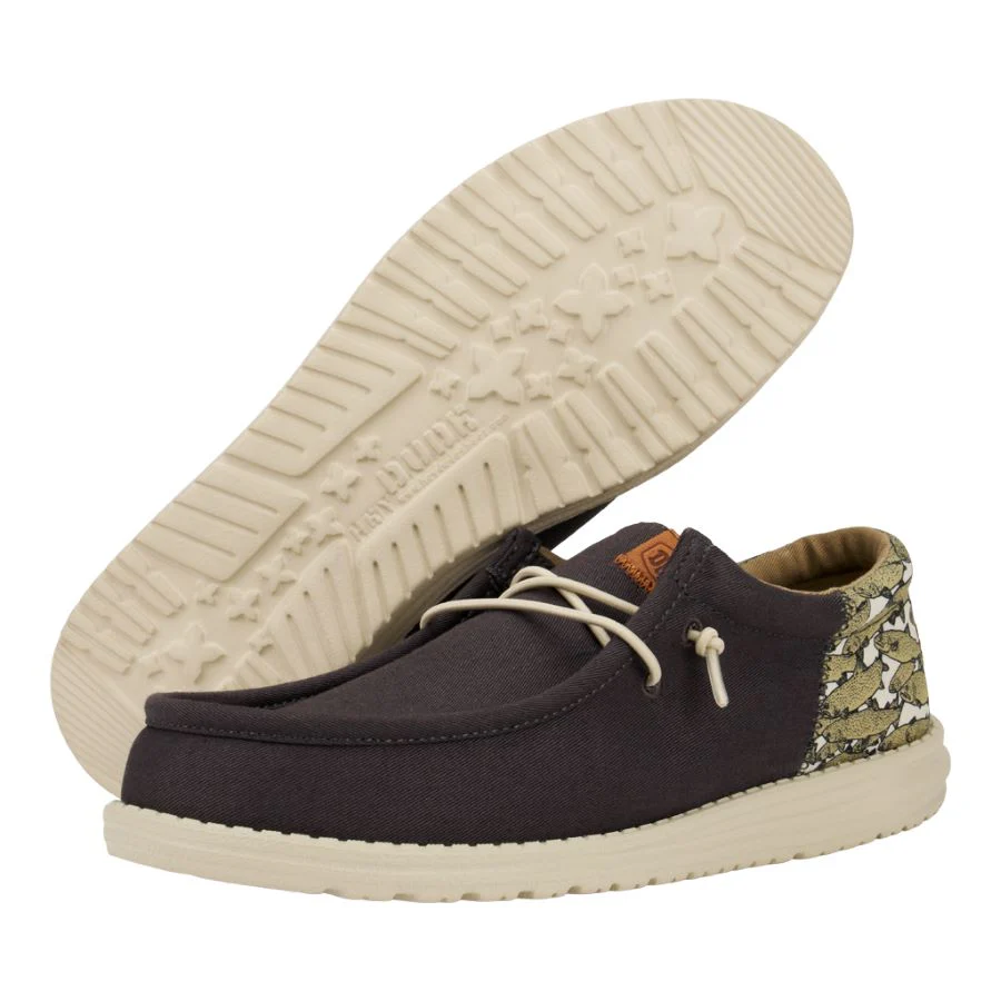 Wally Funk Fish Camo - Black