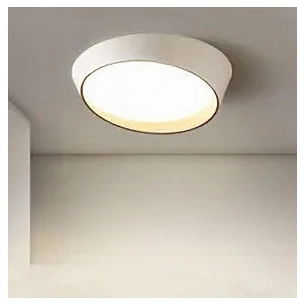 Luz de techo LED 68W Cinta redonda de araña de oro blanco Luz de frío 32767