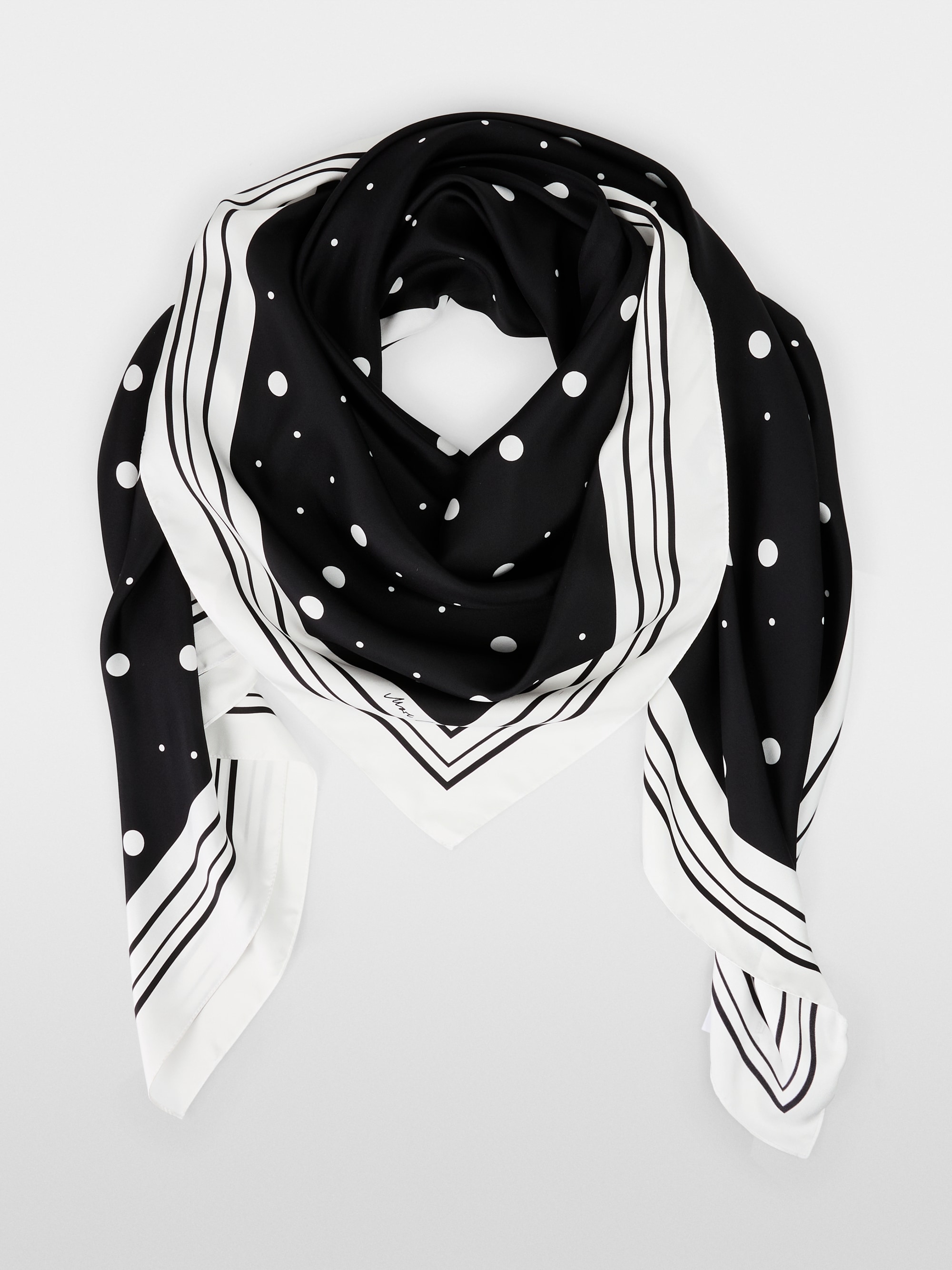 Marc-Cain Silk scarf with polka dot pattern