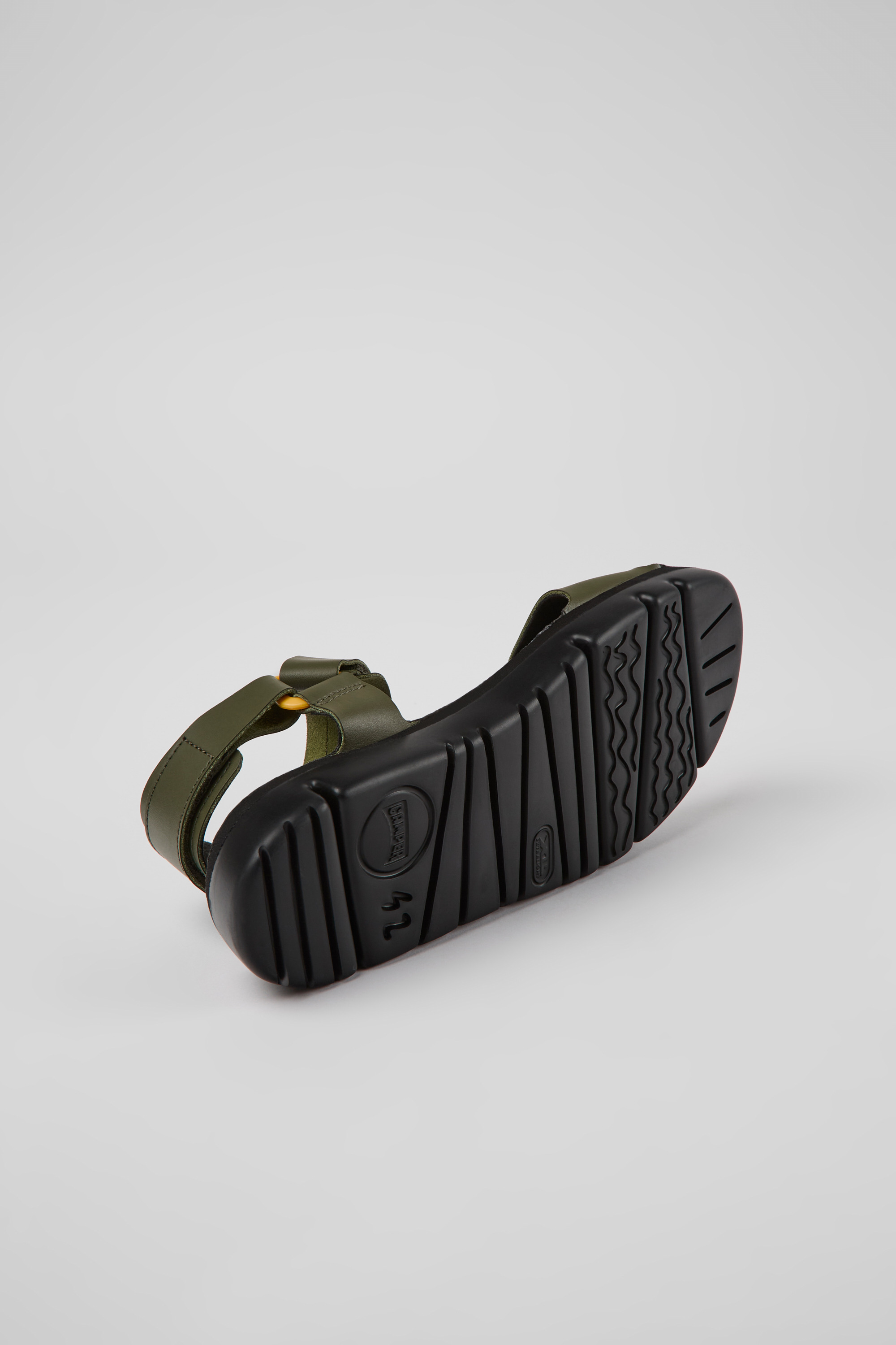 Oruga - Green leather sandals for men
