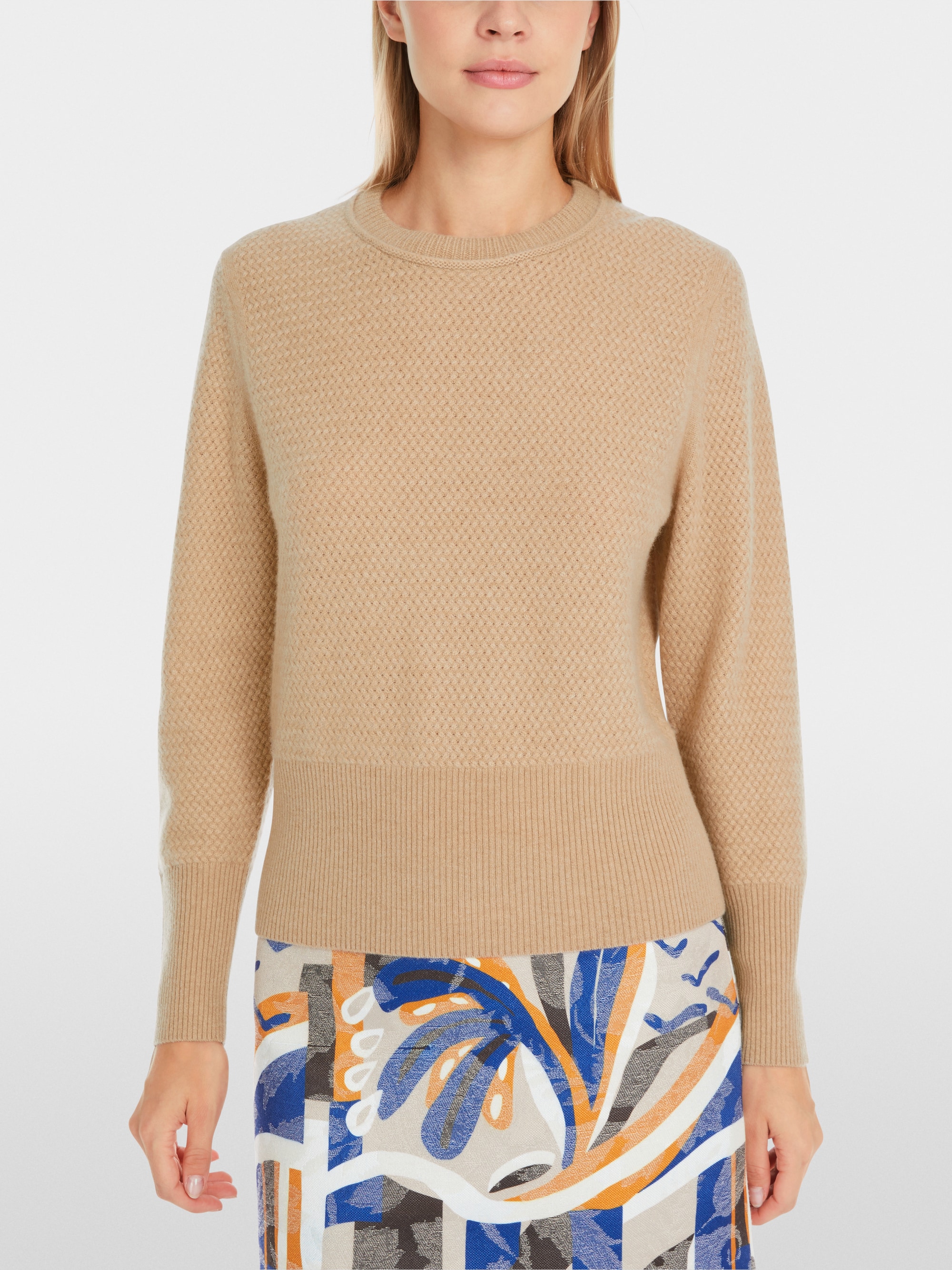 Marc-Cain Cashmere sweater with fine cable pattern