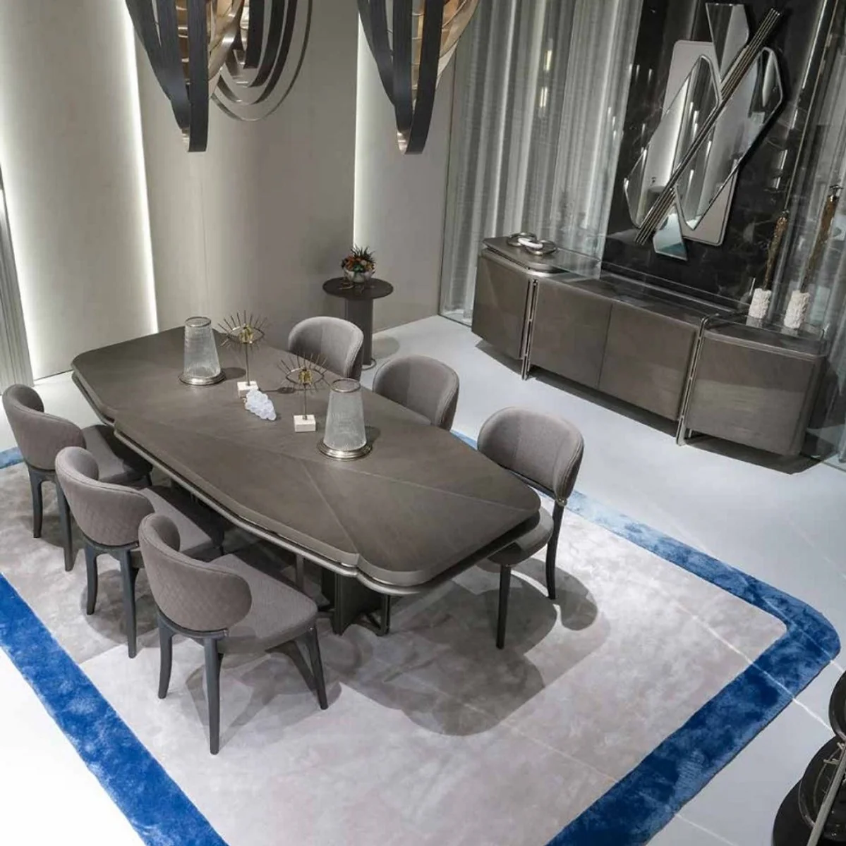 Casa Padrino aparador de lujo gris / plata 250 x 50 x A. 86 cm - Armario de madera maciza con 4 puertas y tapa de vidrio - Muebles de lujo - Muebles de hotel - Interiores de lujo