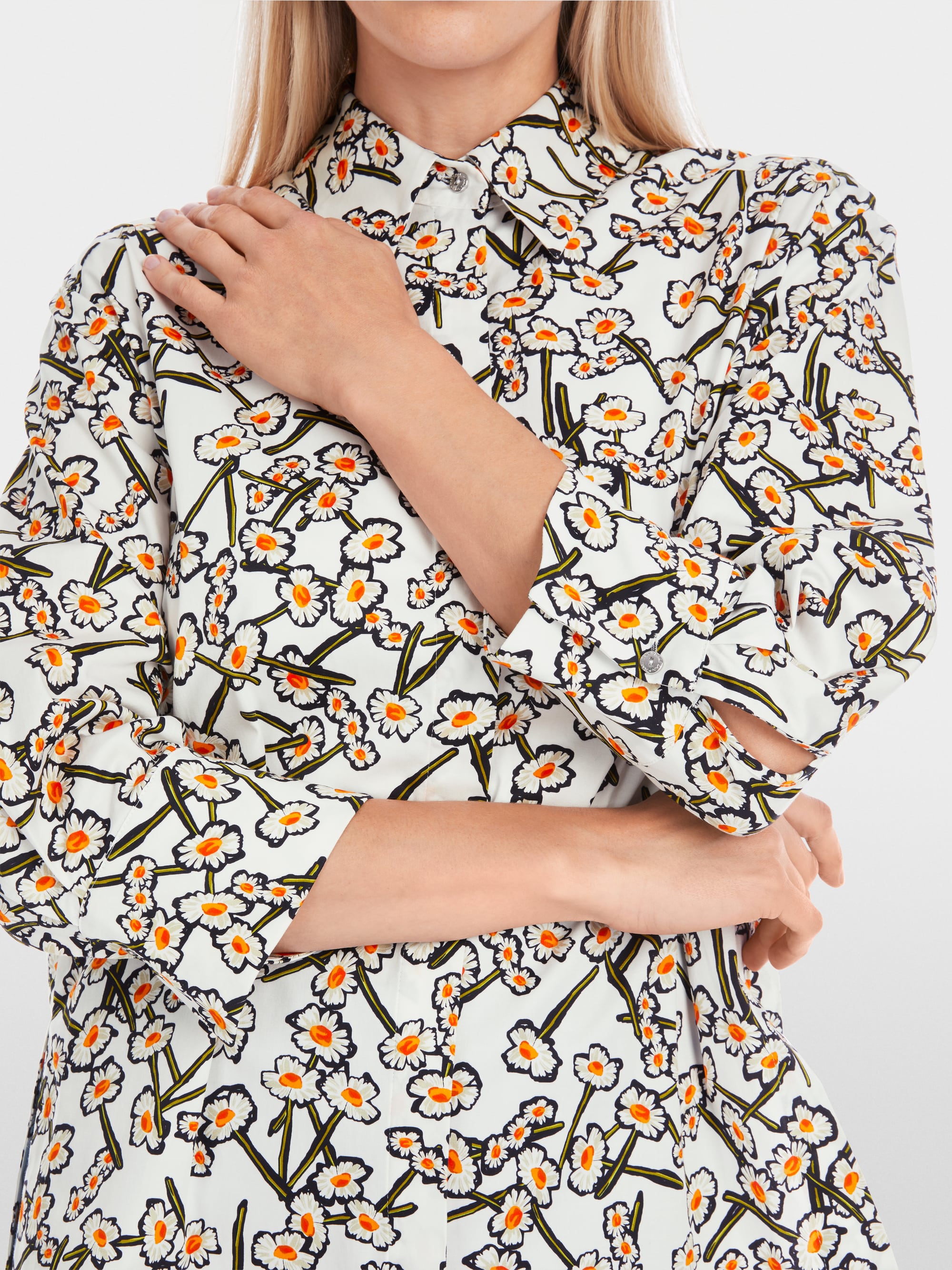 Marc-Cain Shirt blouse with daisy print