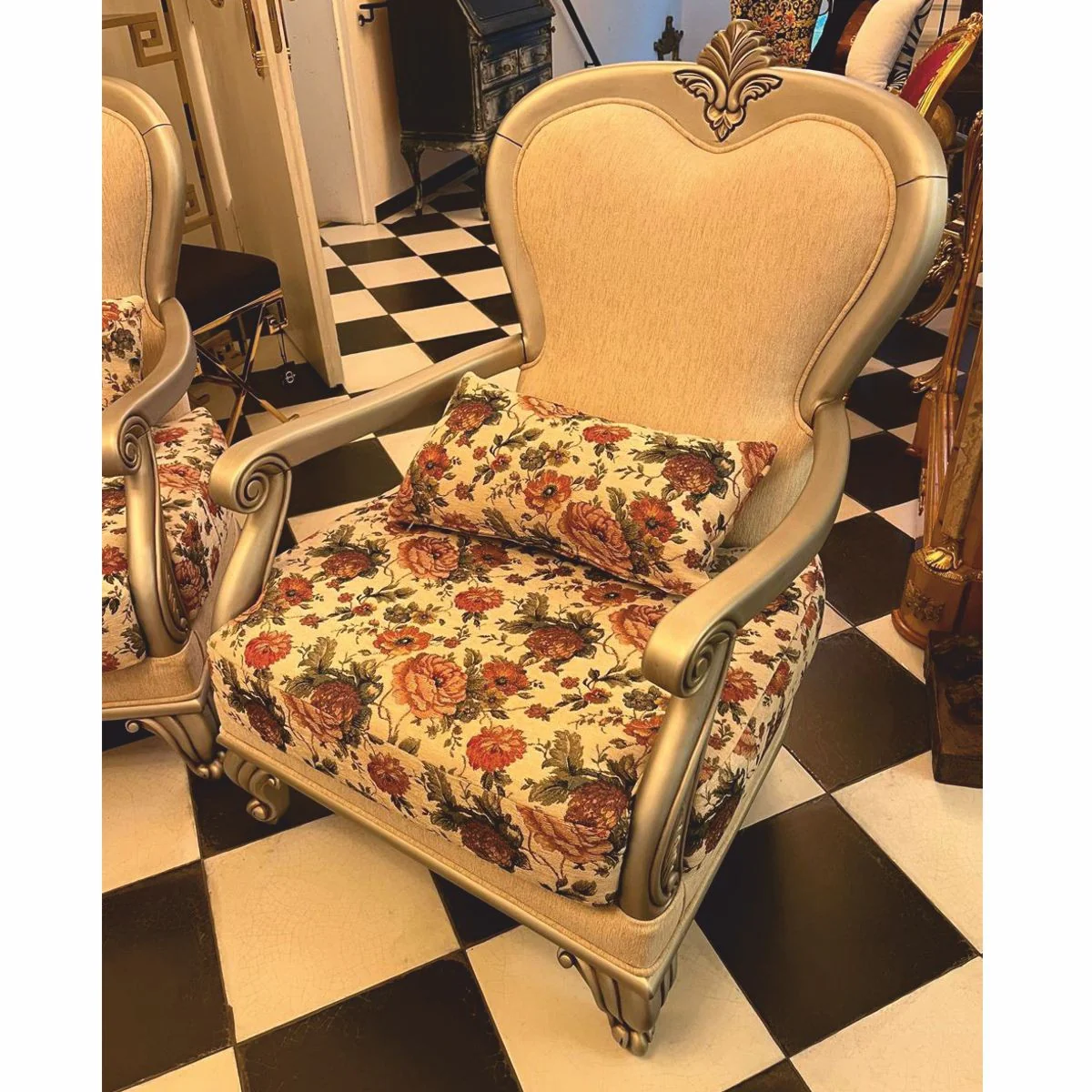 Casa Padrino conjunto de 2 sillones de sal¨®n barrocos de lujo colorido / plata - Muebles de estilo barroco