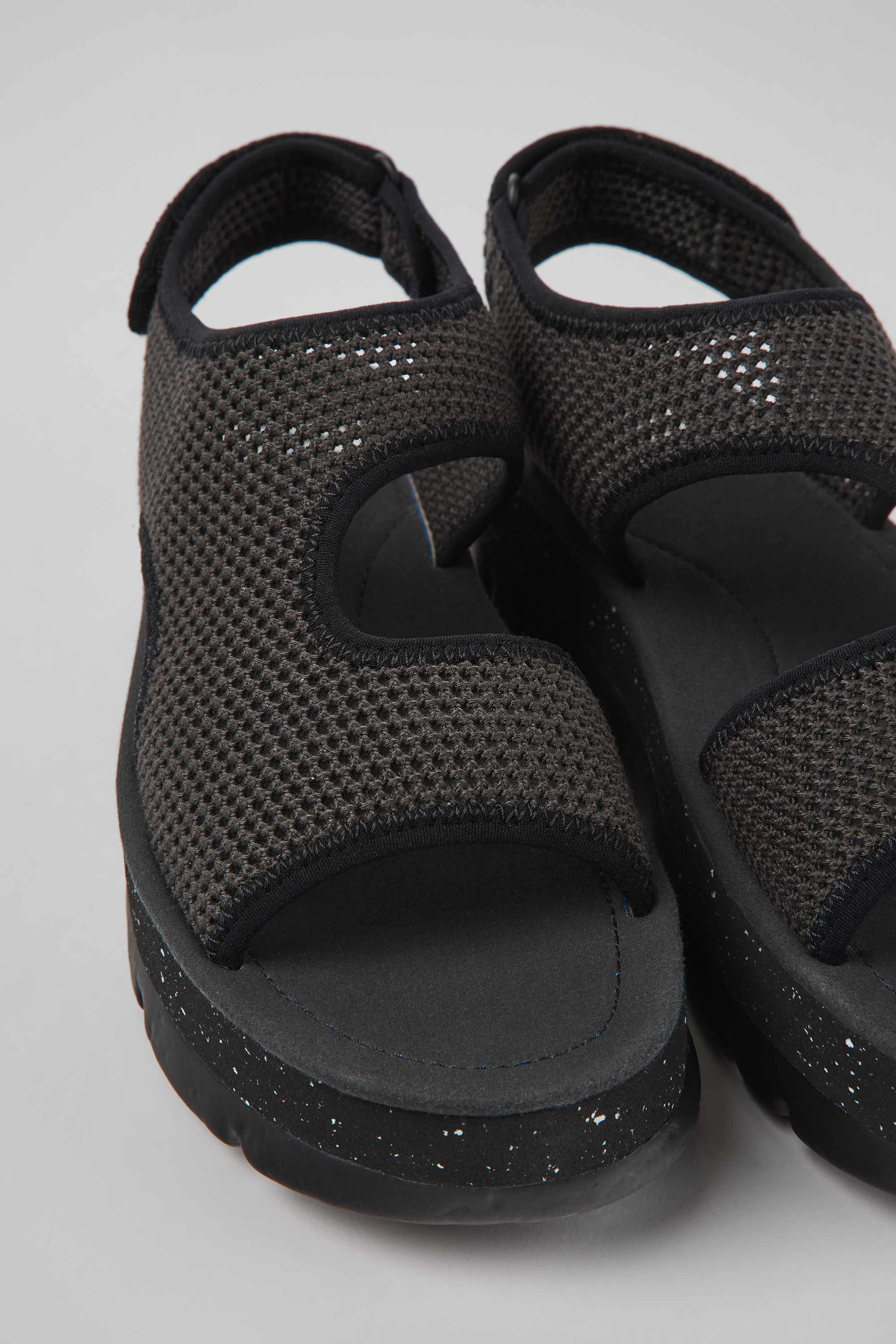 Oruga Up - Gray textile sandals for women