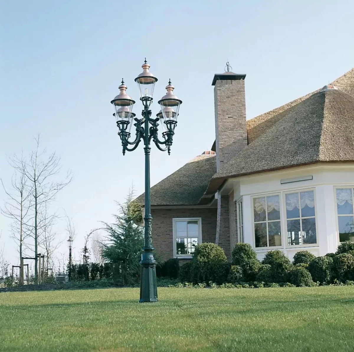 Casa Padrino linterna de jardín Art Nouveau verde / cobre Ø 147 x A. 450 cm - Magnífica lámpara de pie de aluminio - Lámpara de jardín enorme - Iluminación de jardín nostálgica