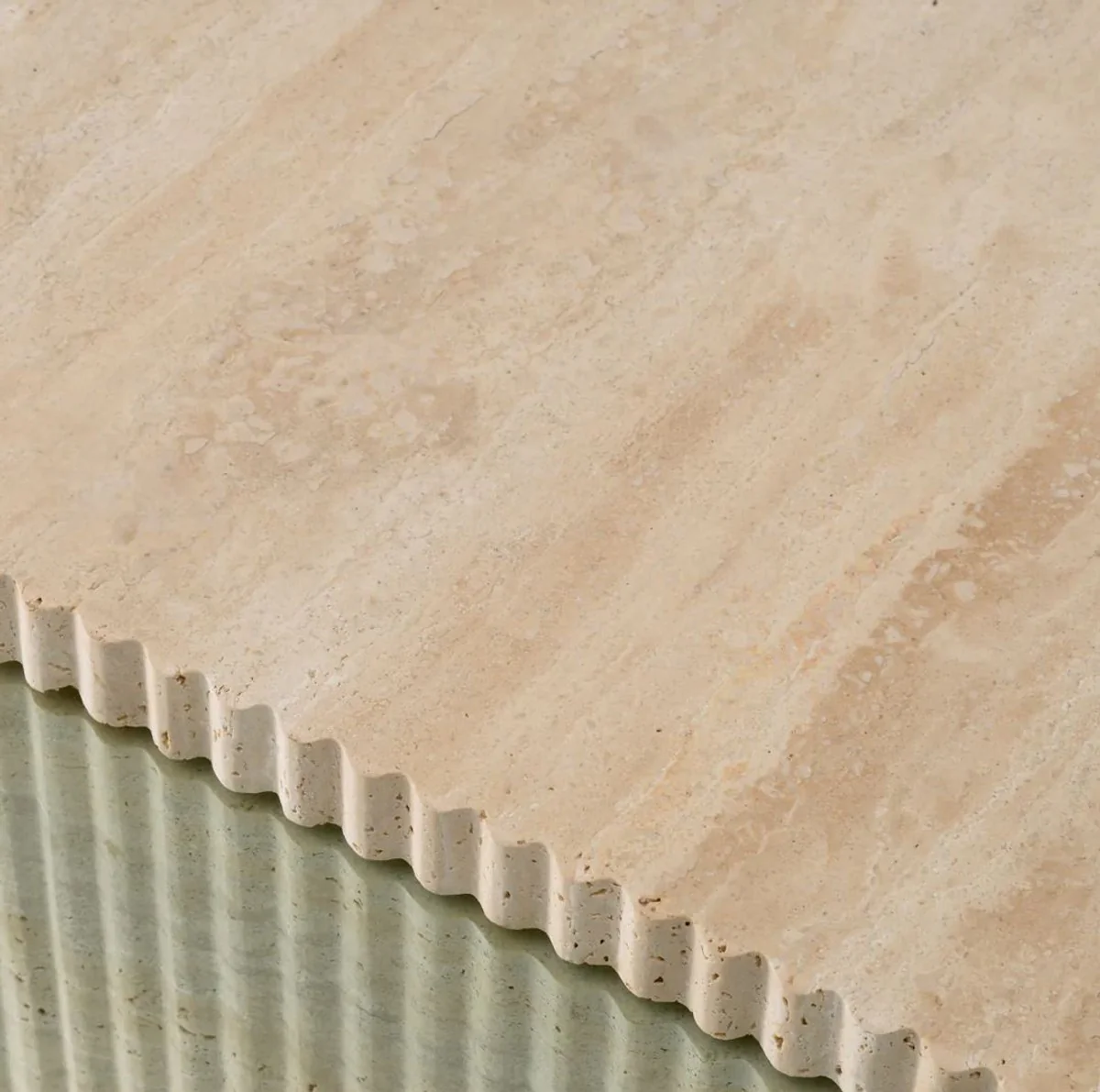 Casa Padrino mesa de centro de travertino de lujo beige 90 x 90 x A. 35 cm - Mesa de sal¨®n cuadrada de piedra natural con tapa de vidrio - Muebles de sal¨®n - Muebles de lujo - Instalaci¨®n de lujo