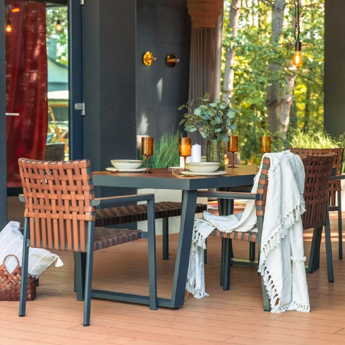 Casa Padrino conjunto de muebles de jard¨ªn de lujo marr¨®n / gris - 1 Mesa de jard¨ªn y 4 Sillas de jard¨ªn y 1 Banco de jard¨ªn