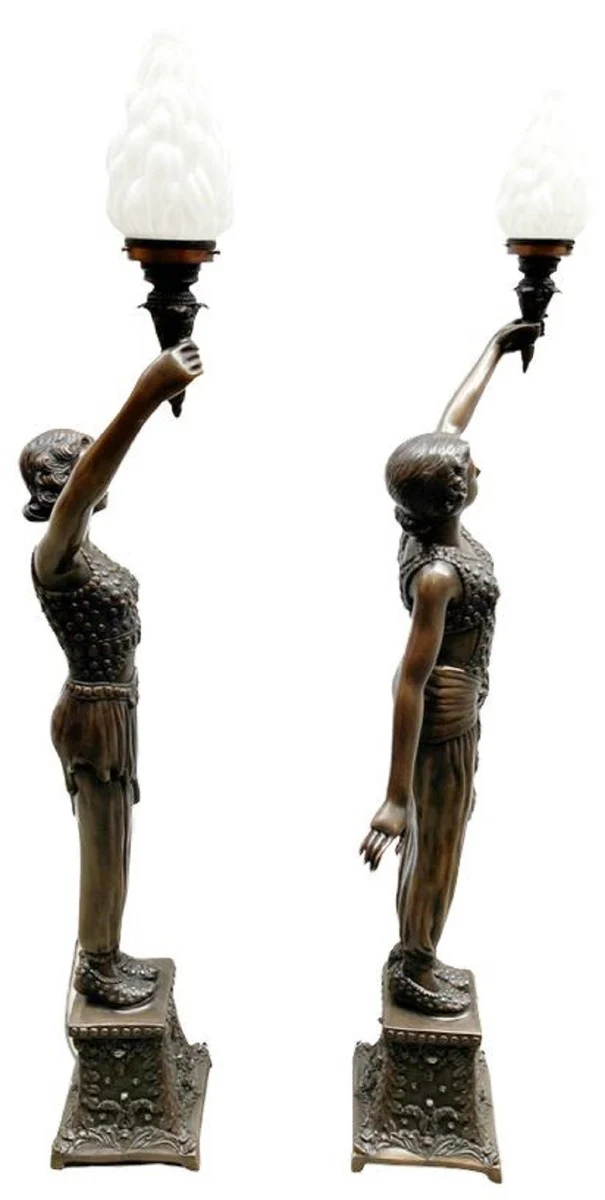 Casa Padrino lámparas de pie barrocos de lujo damas con antorchas bronce / blanco 65 x 30 x A. 190 cm - Elegantes esculturas decorativas en bronce - Magníficas luces barrocos de bronce