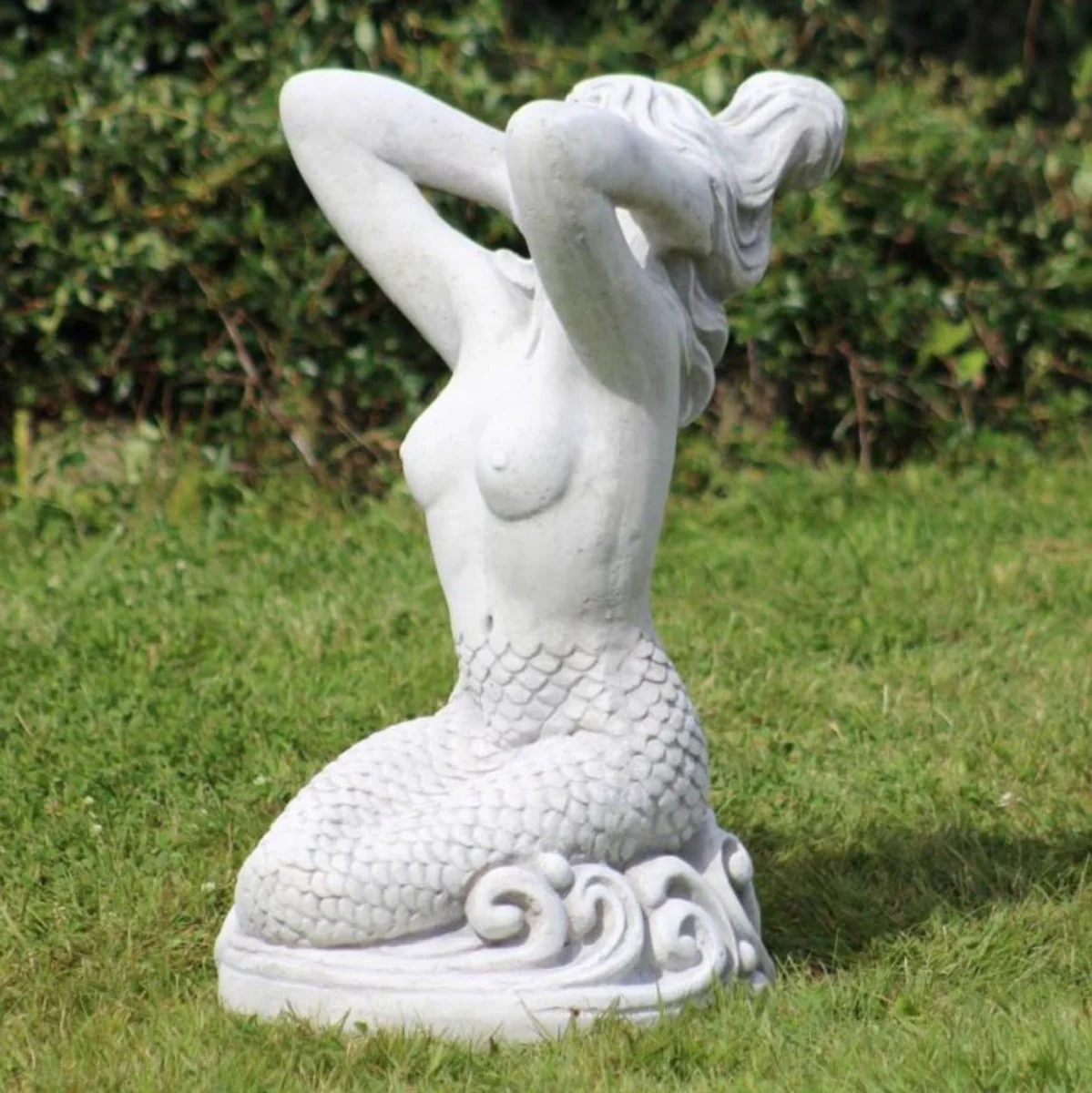 Casa Padrino Escultura de Decoraci¨®n de Jard¨ªn Art Nouveau Sirena Gris 35 x 32 x A. 57 cm - Elegante Figura de Jard¨ªn - Accesorios de Decoraci¨®n de Jard¨ªn Barrocos y Art Nouveau