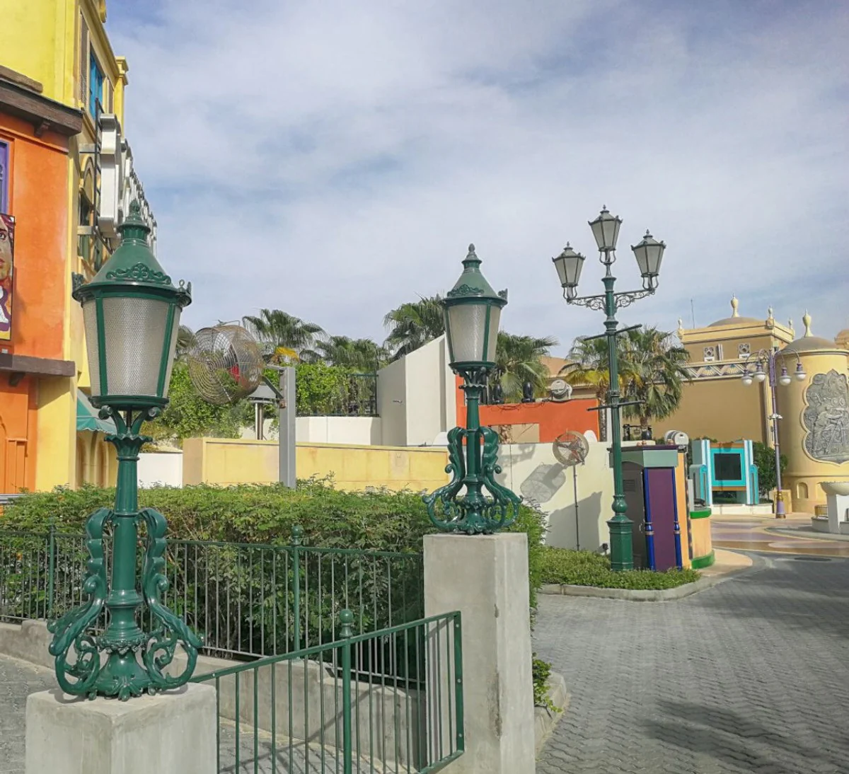 Casa Padrino l¨¢mpara de pedestal barroco verde A. 157 cm - Iluminaci¨®n exterior de estilo barroco