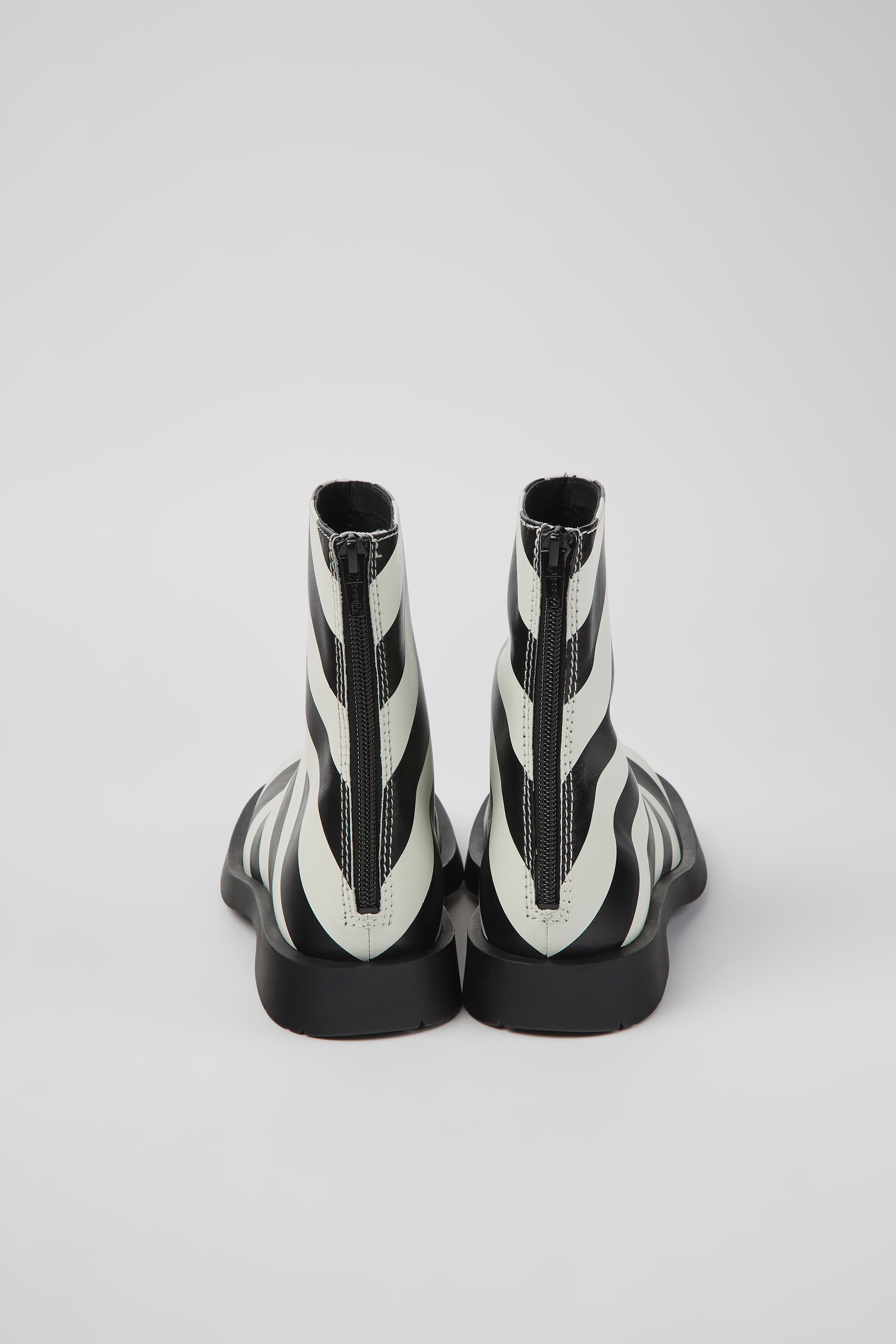 MIL 1978 - Black and white leather ankle boots for women