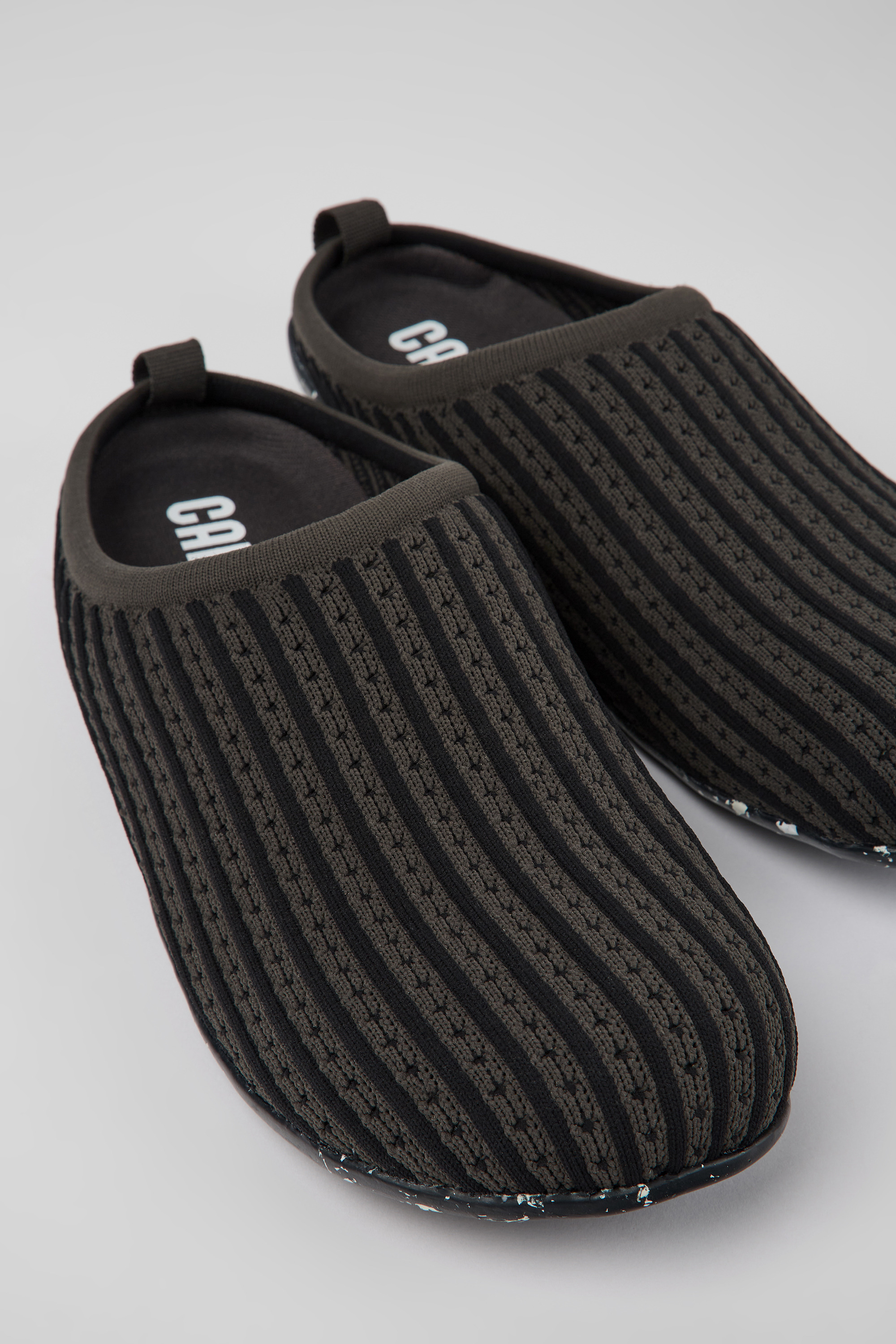 Wabi - Multicolored slippers for men