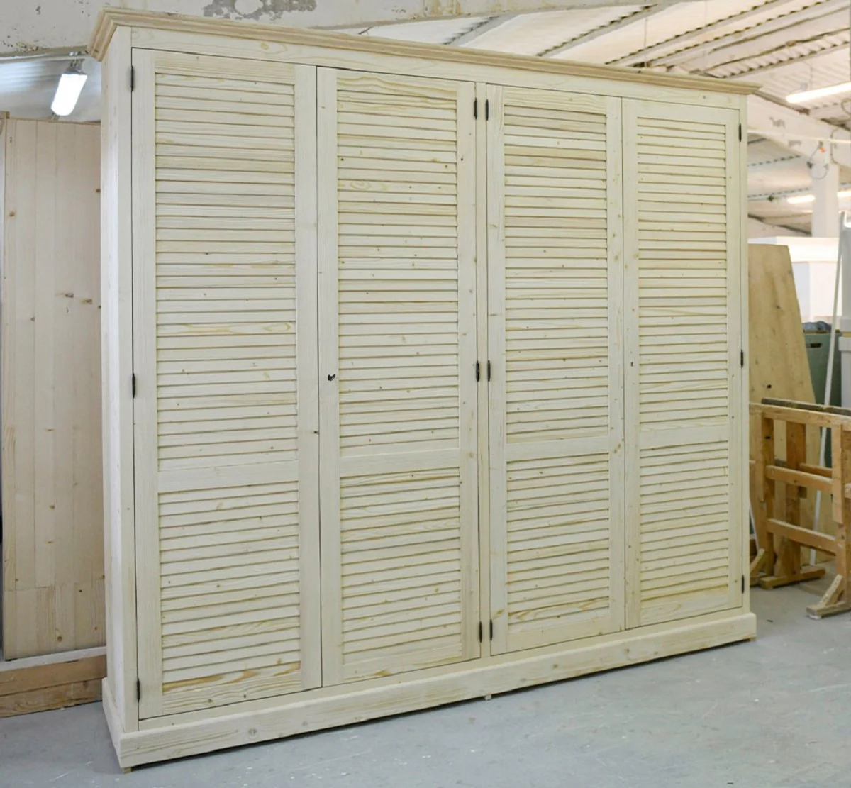 Casa Padrino armario de dormitorio de estilo campestre natural 254 x 59 x A. 230 cm - Armario de madera maciza con 4 puertas y 2 cajones - Muebles de dormitorio estilo campestre