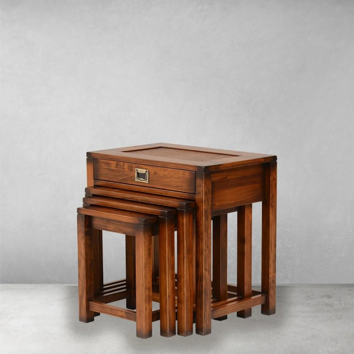 Casa Padrino conjunto de 4 mesas auxiliares de estilo vintage de lujo marr¨®n / lat¨®n 60 x 40 x A. 60 cm - Muebles de sal¨®n - Muebles de madera maciza - Muebles de lujo de estilo vintage