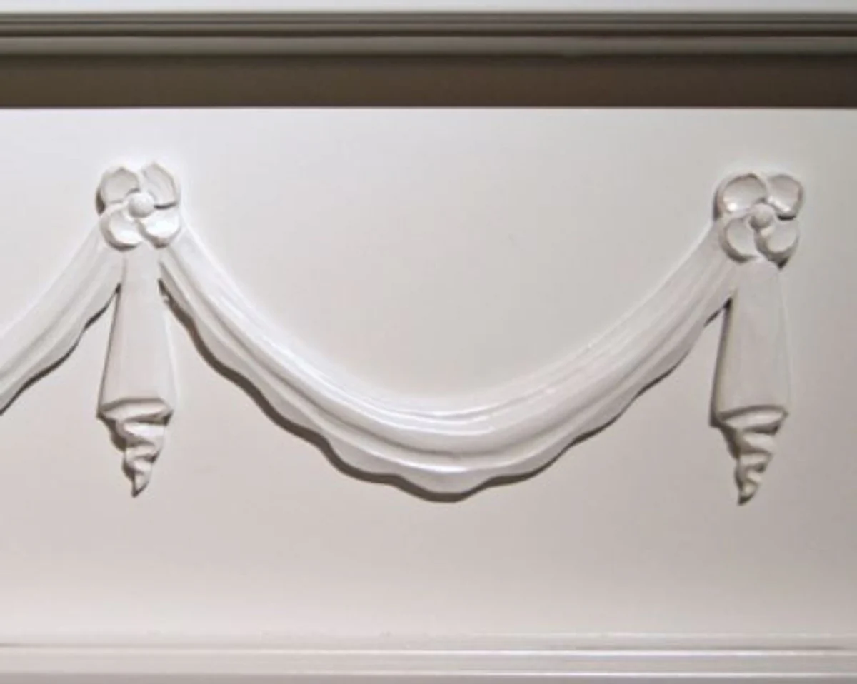 Casa Padrino country house fireplace surround with ornaments high gloss white 120 x 30 x H. 120 cm - Living Room Furniture