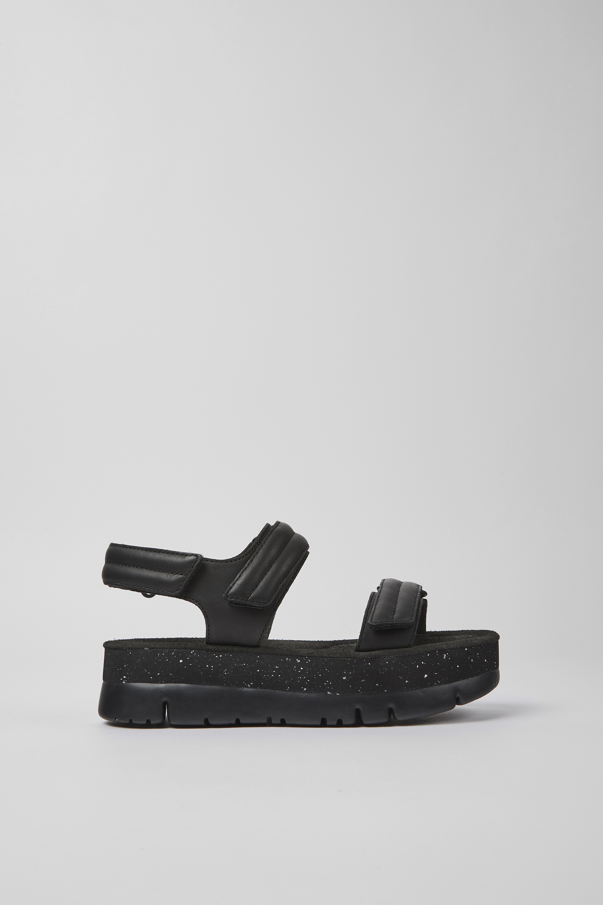 Oruga Up - Black leather sandals for women