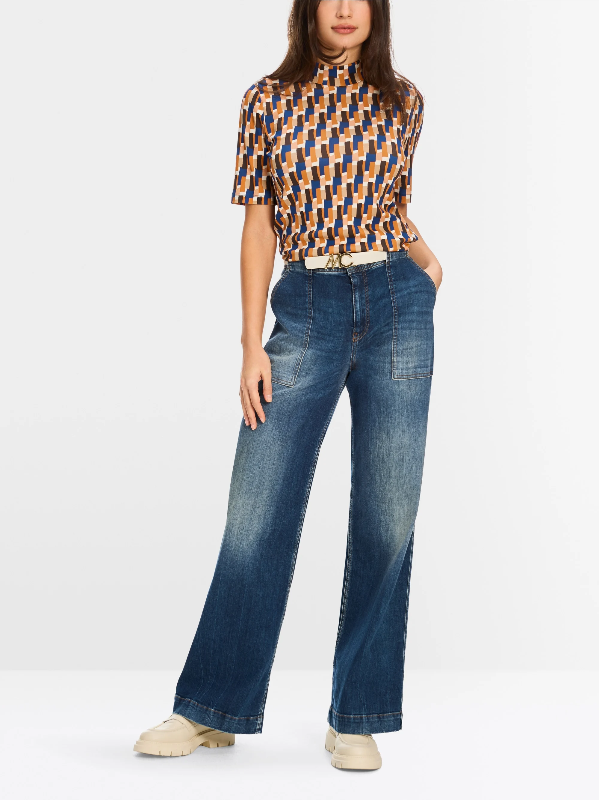 Marc-Cain Artsy T-shirt in a fitted cut