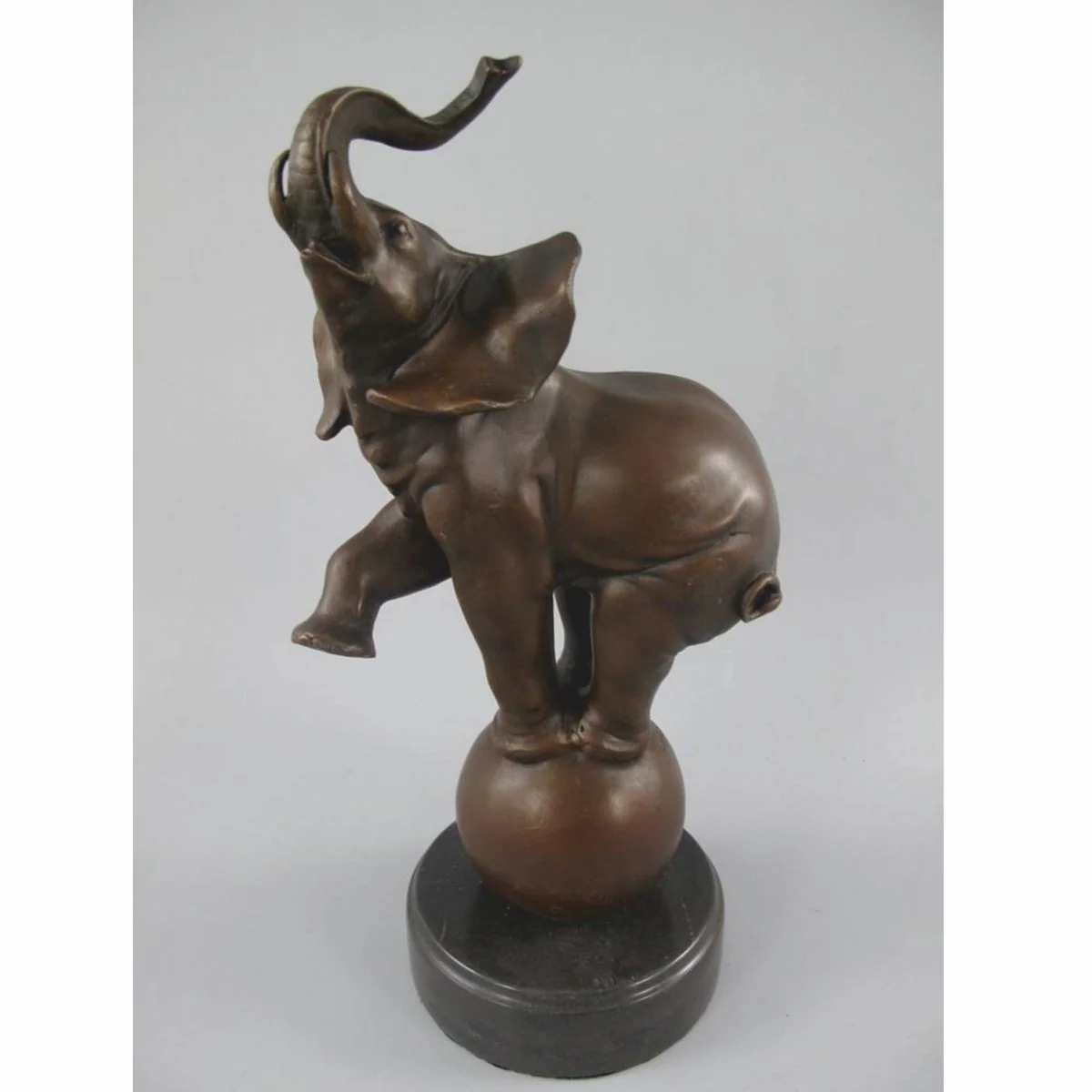 Casa Padrino escultura decorativa de bronce elefante bronce / negro A. 33 cm - Figura decorativa