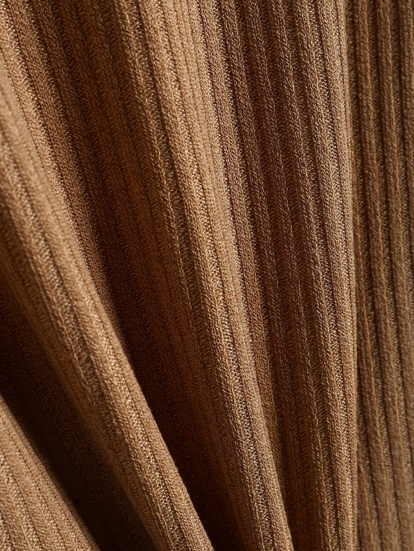 Muscle Fit Ribbed Henley Shirt