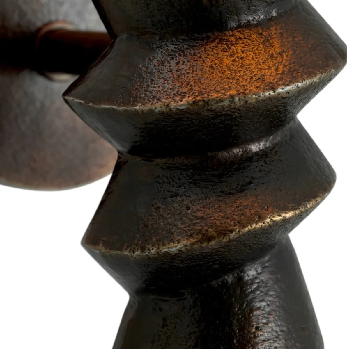 Casa Padrino aplique de lujo acabado en bronce L. 14,5 cm x P. 17 cm x A. 41,5 cm