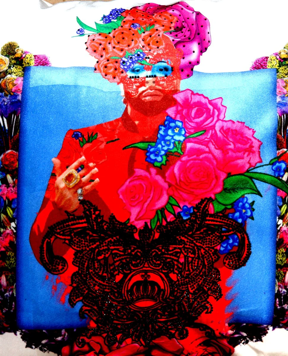 Coj¨ªn de dise?o Harald Gl??ckler Pomp??s de Casa Padrino con diamantes de imitaci¨®n Rosas rosadas - Colecci¨®n de arte -