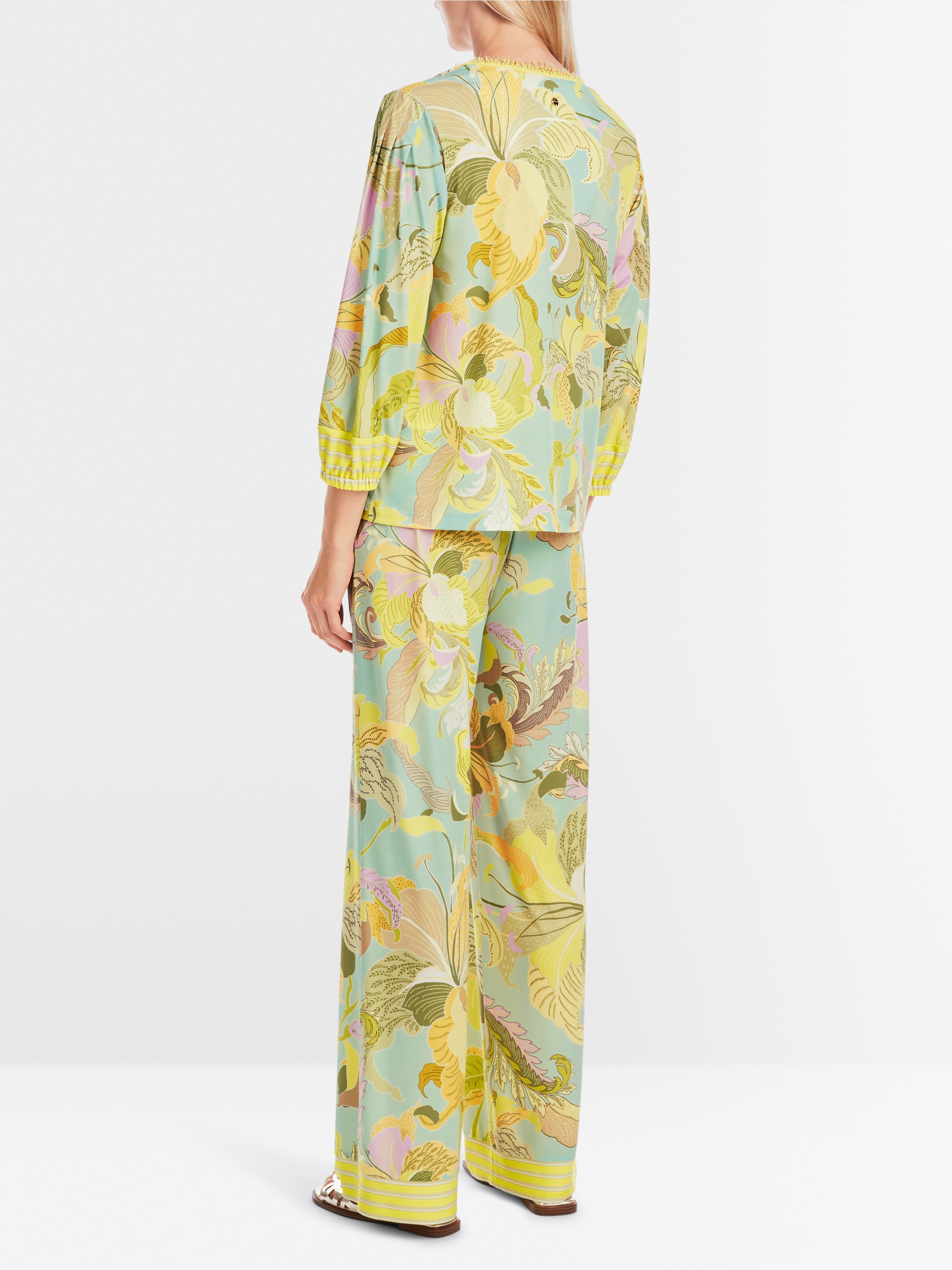 Marc-Cain Wide blouse with leaf motif