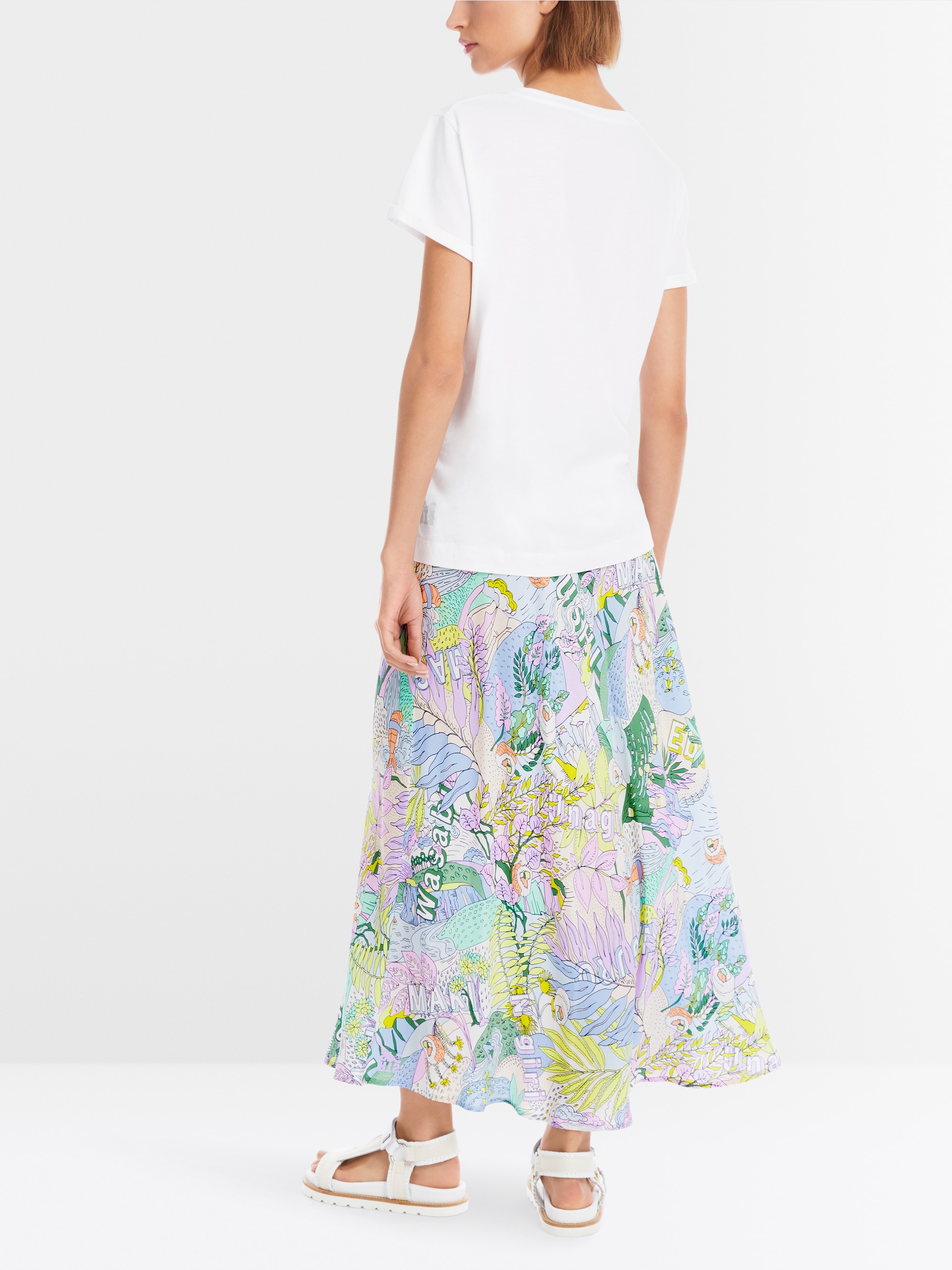 Marc-Cain T-shirt with 3D appliqué