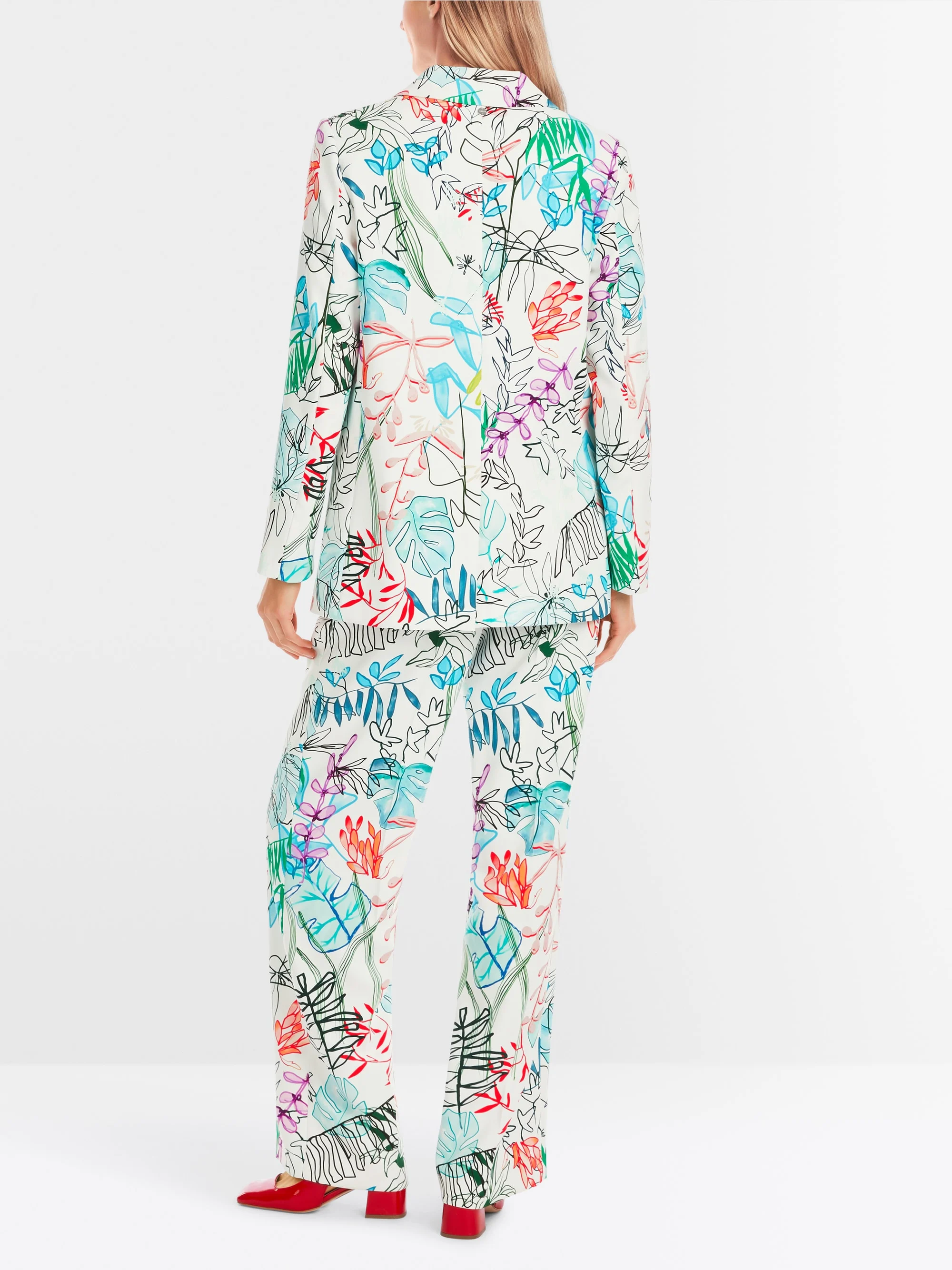 Marc-Cain Trendy blazer with all-over leaf motif