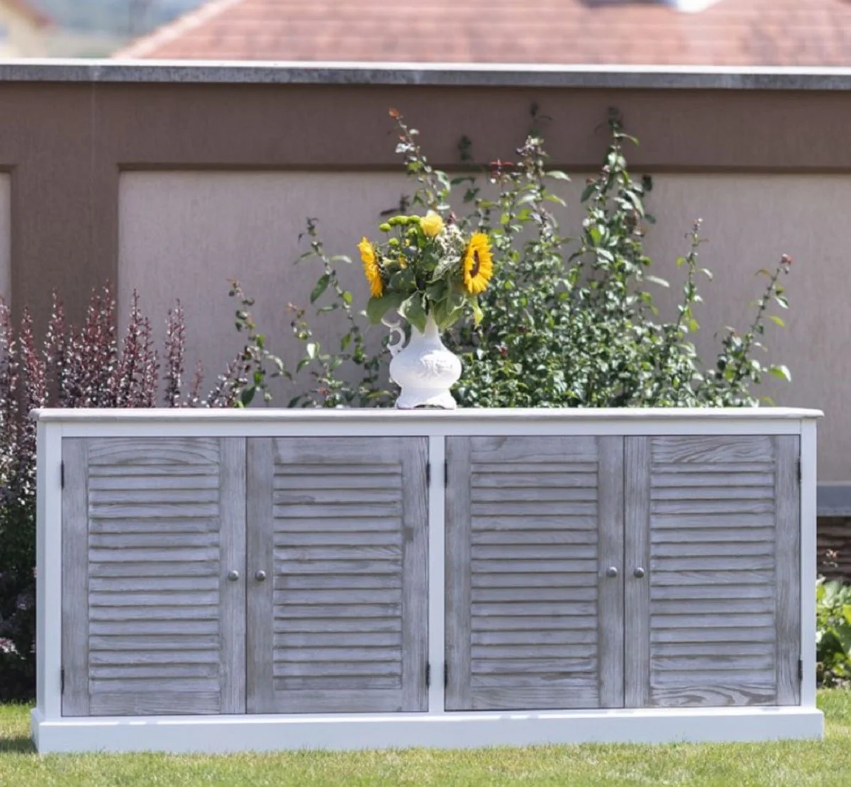 Casa Padrino aparador de estilo campestre blanco / gris 209 x 37 x A. 90 cm - Armario de madera maciza con 4 puertas - Muebles de madera maciza - Muebles de comedor - Muebles de estilo campestre