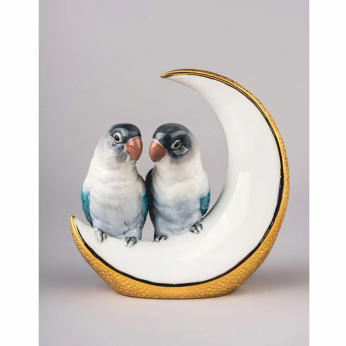 Casa Padrino figura decorativa de porcelana de lujo loros en la luna colorido / blanco / oro 15 x 8 x A. 16 cm