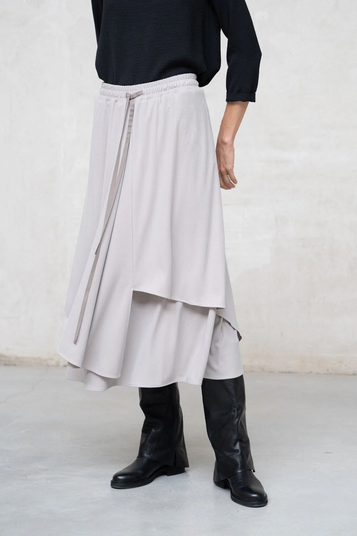 Rivera-spain Falda Chiavari hueso