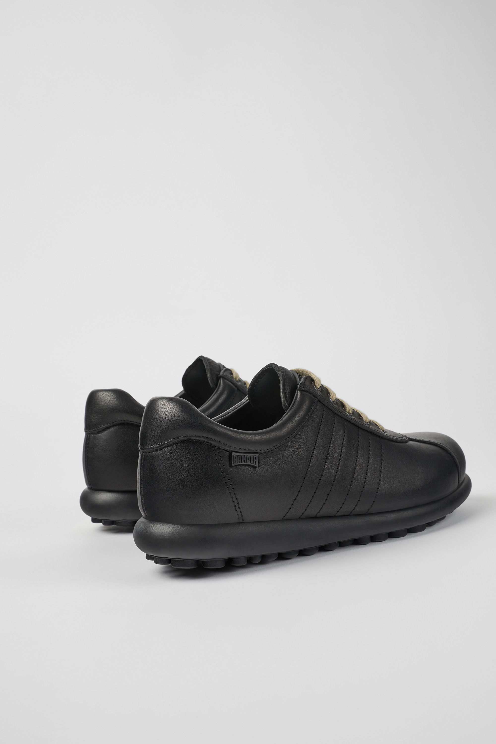 Pelotas - Black vegetable tanned leather shoes for women