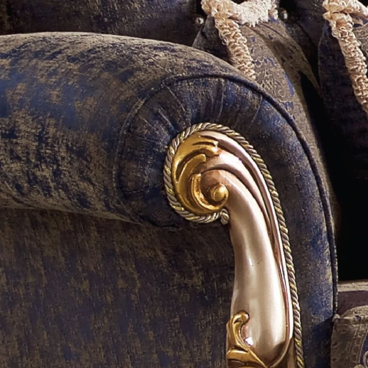 Casa Padrino sof¨¢ barroco de lujo azul / plata / oro 230 x 85 x A. 120 cm - Magn¨ªfico sof¨¢ de sal¨®n con patr¨®n elegante - Muebles de estilo barroco