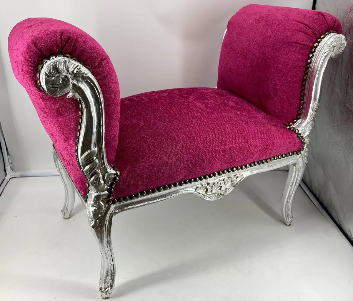 Casa Padrino taburete barroco p¨²rpura / plata - Taburete de estilo antiguo hecho a mano - Taburete de estilo barroco - Muebles de sal¨®n barrocos