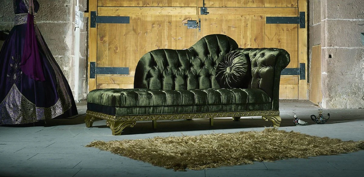 Casa Padrino chaise longue barroco de lujo verde - Chaise longue de madera maciza hecha a mano con terciopelo noble y almohada decorativa - Muebles Barrocos - Noble y Espl¨¦ndido